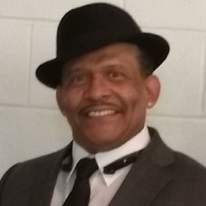 Meet your Posher, Leslie